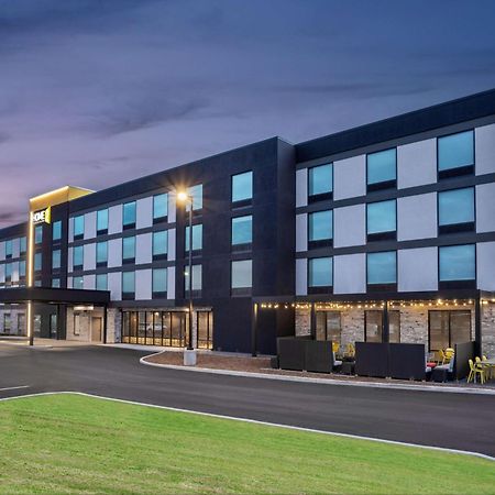 Home2 Suites By Hilton Indianapolis North At Intech Park Экстерьер фото