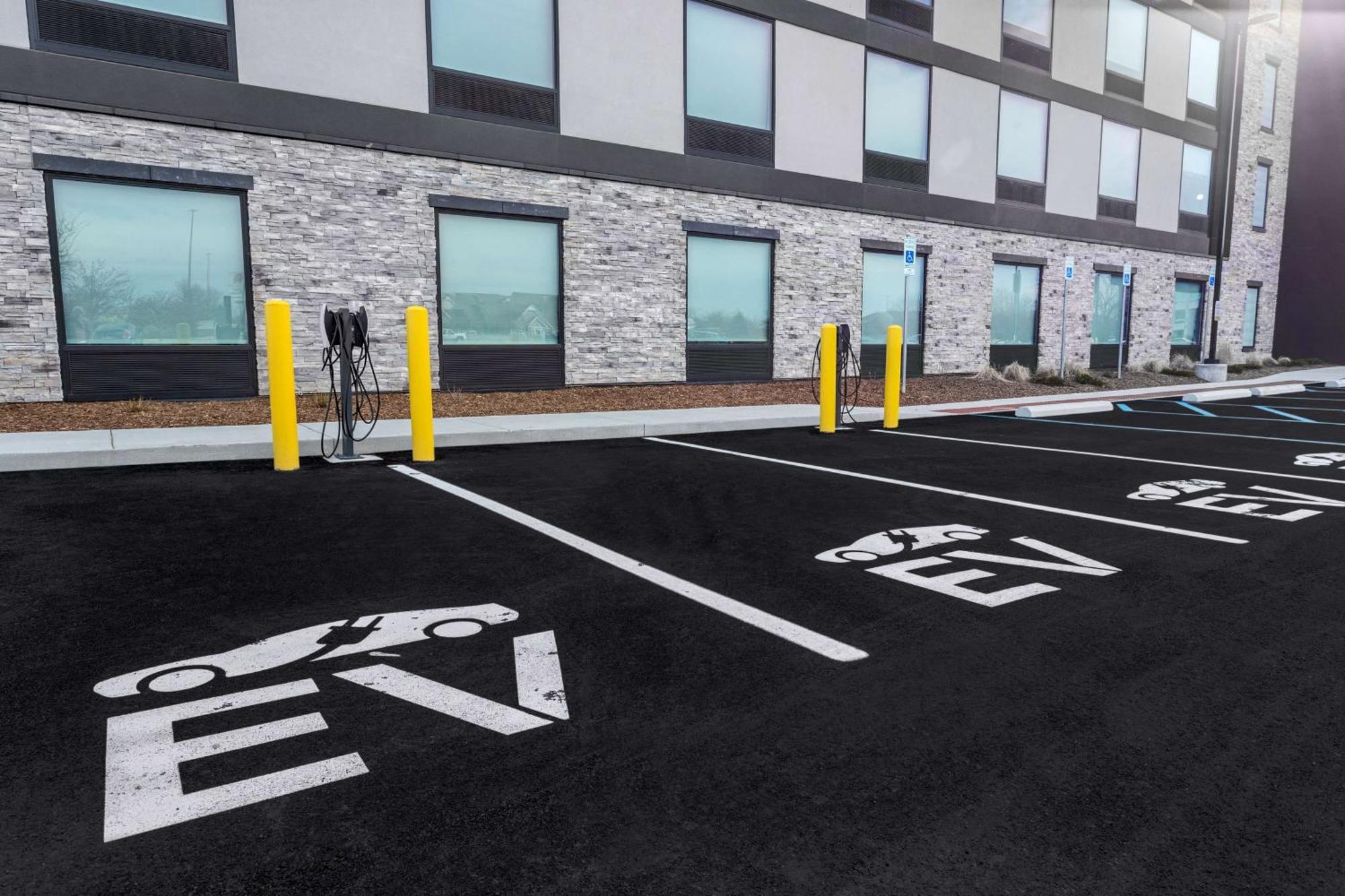 Home2 Suites By Hilton Indianapolis North At Intech Park Экстерьер фото