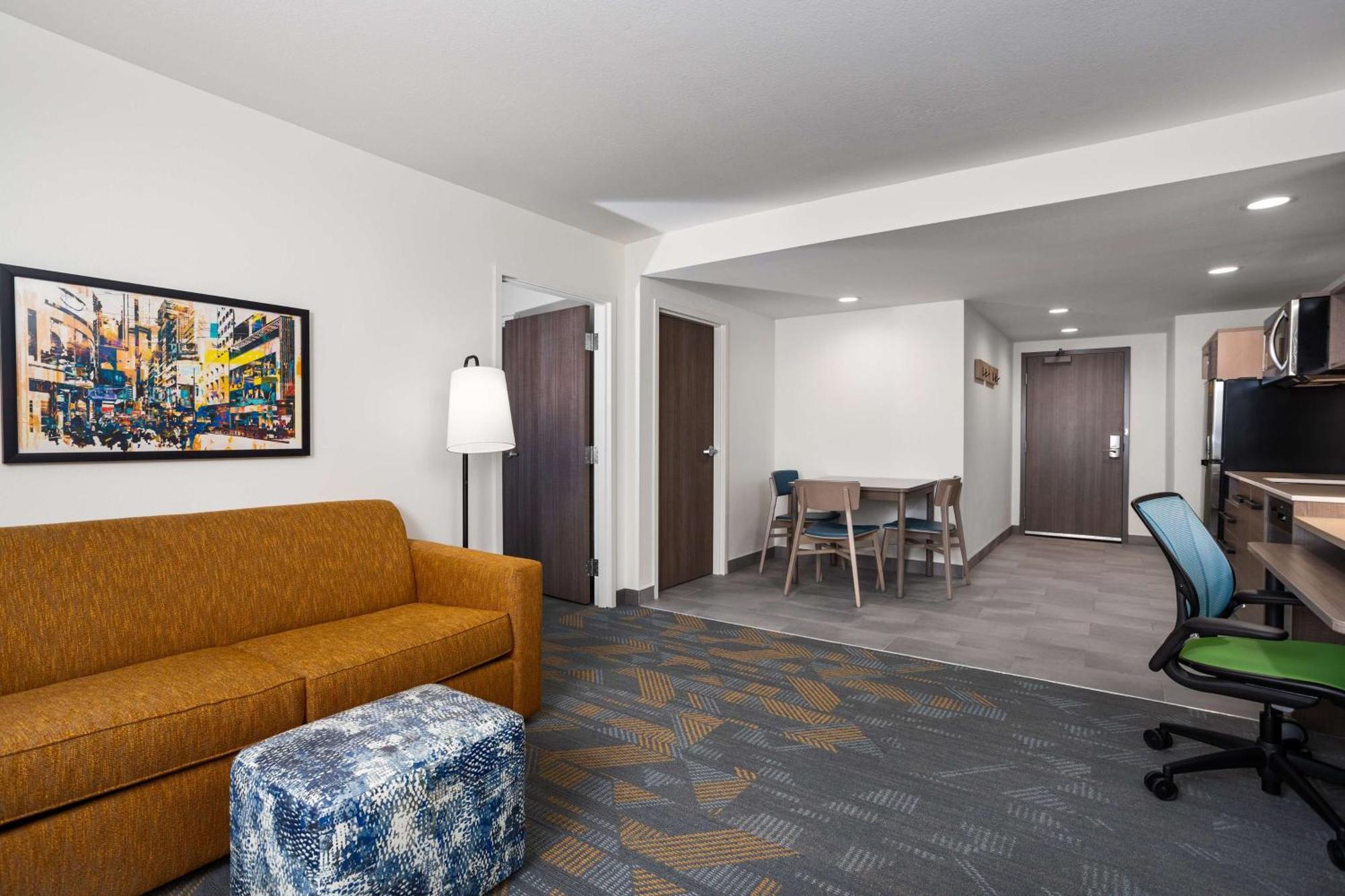 Home2 Suites By Hilton Indianapolis North At Intech Park Экстерьер фото