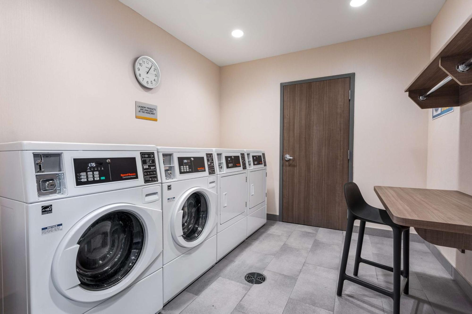 Home2 Suites By Hilton Indianapolis North At Intech Park Экстерьер фото