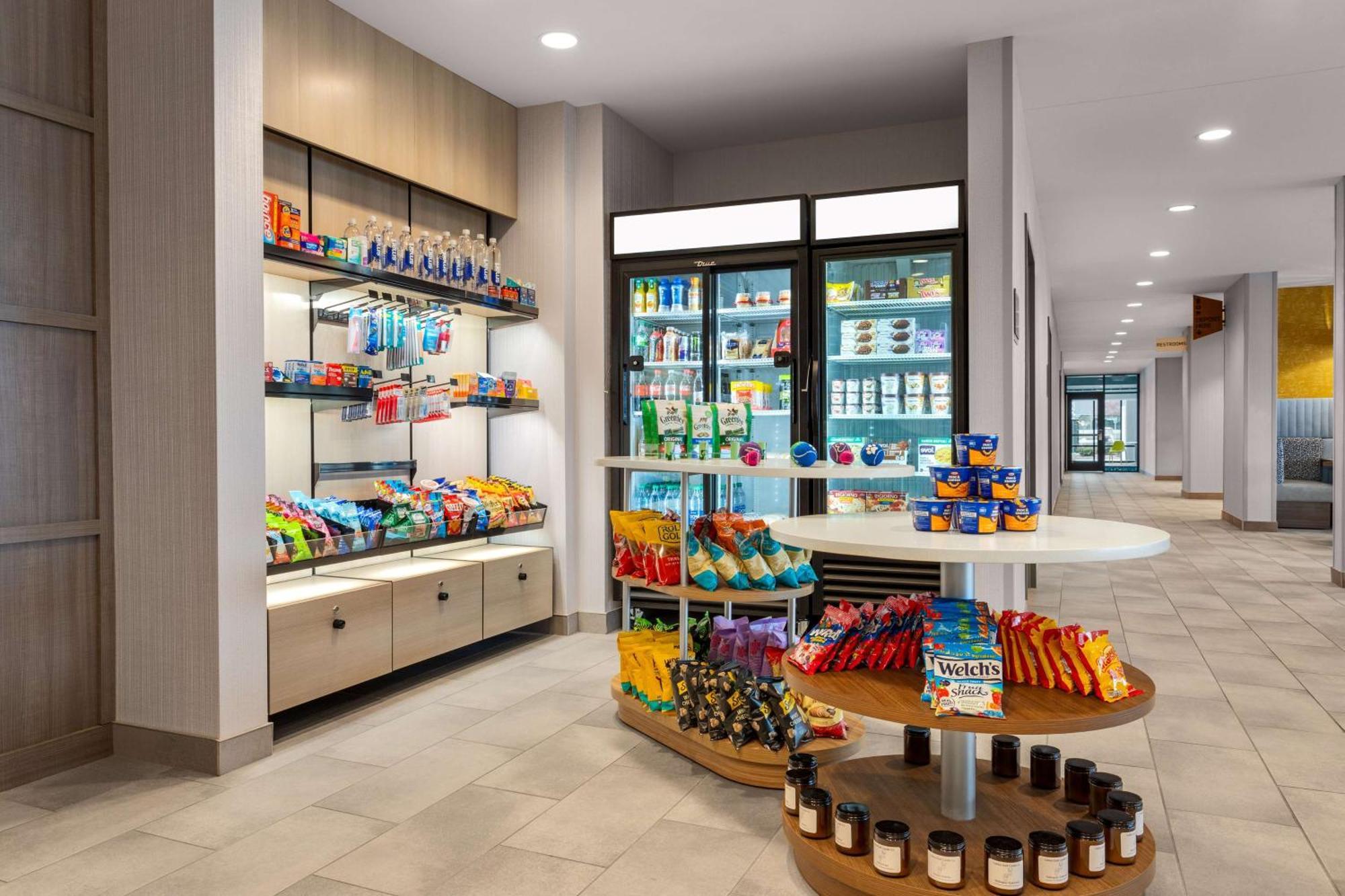 Home2 Suites By Hilton Indianapolis North At Intech Park Экстерьер фото
